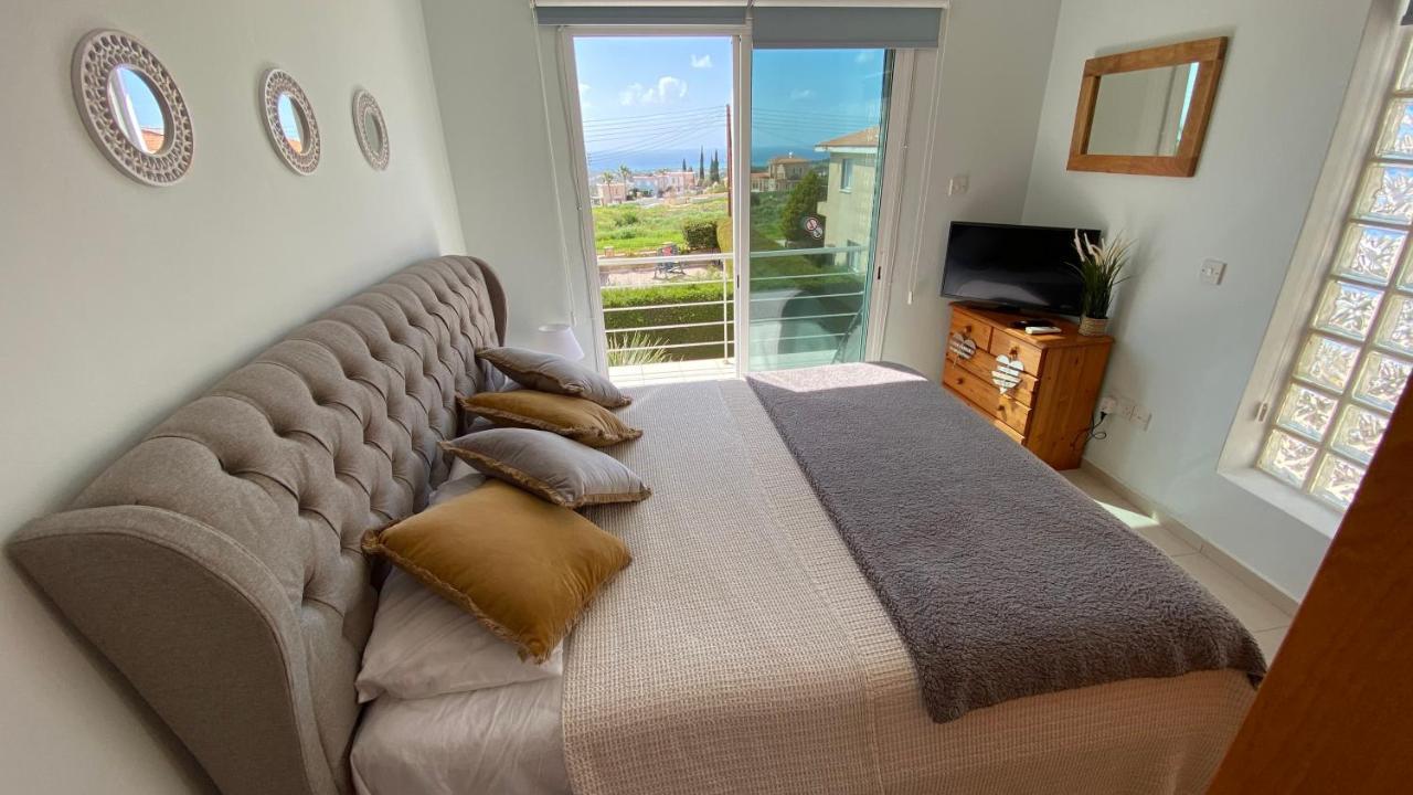 Roof Terrace & Sea View Entire Apartment Peyia Exterior foto