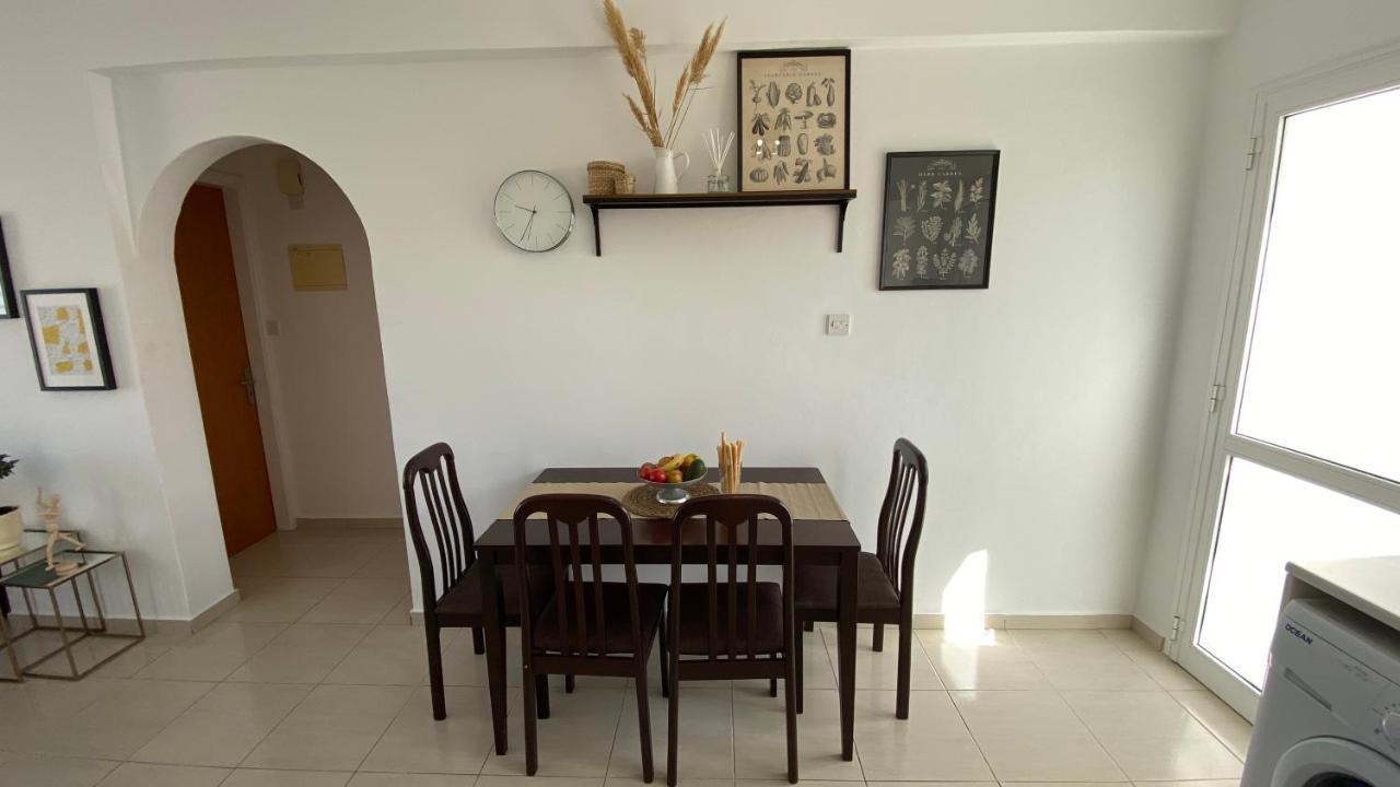 Roof Terrace & Sea View Entire Apartment Peyia Exterior foto